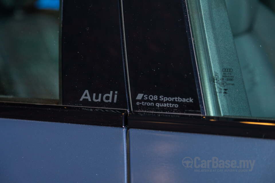 Audi SQ8 Sportback e-tron Mk1 (2024) Exterior