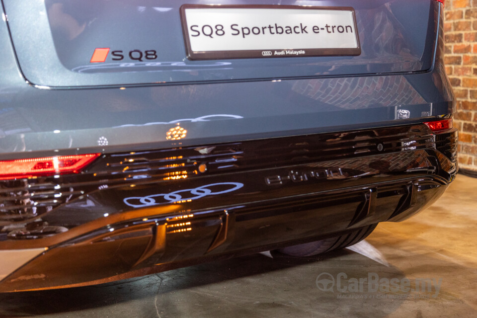 Audi SQ8 Sportback e-tron Mk1 (2024) Exterior