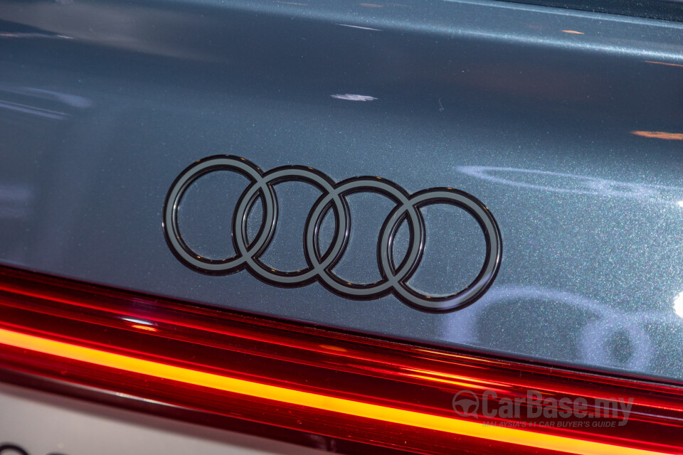 Audi SQ8 Sportback e-tron Mk1 (2024) Exterior