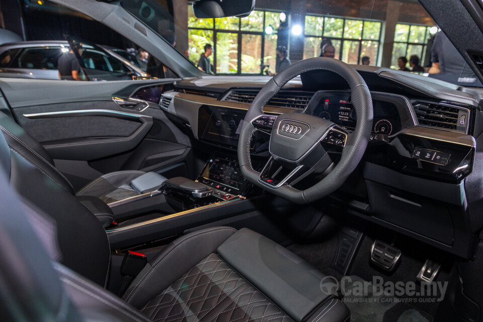 Audi SQ8 Sportback e-tron Mk1 (2024) Interior