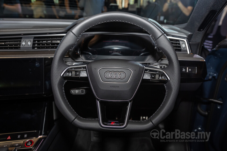 Audi SQ8 Sportback e-tron Mk1 (2024) Interior