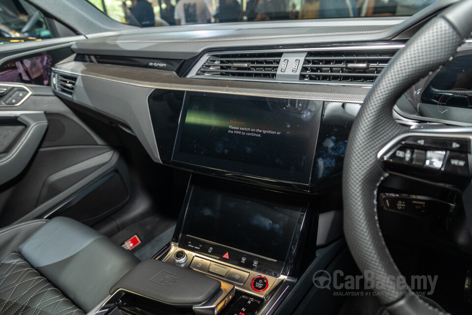 Audi SQ8 Sportback e-tron Mk1 (2024) Interior