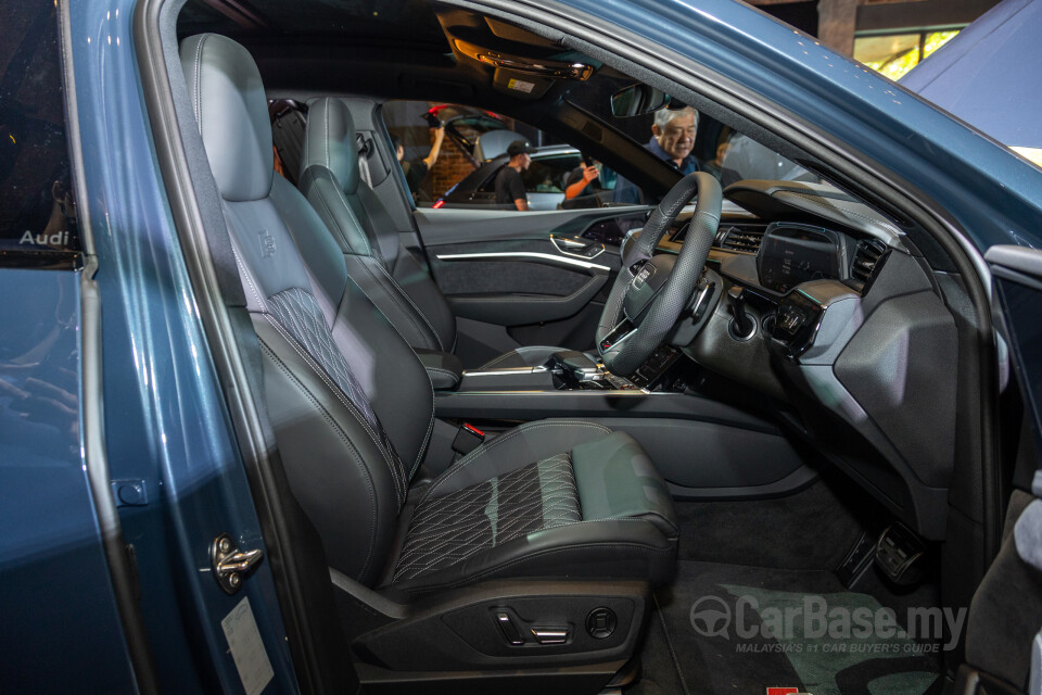 Audi SQ8 Sportback e-tron Mk1 (2024) Interior