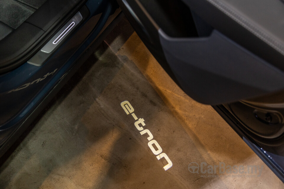 Audi SQ8 Sportback e-tron Mk1 (2024) Interior