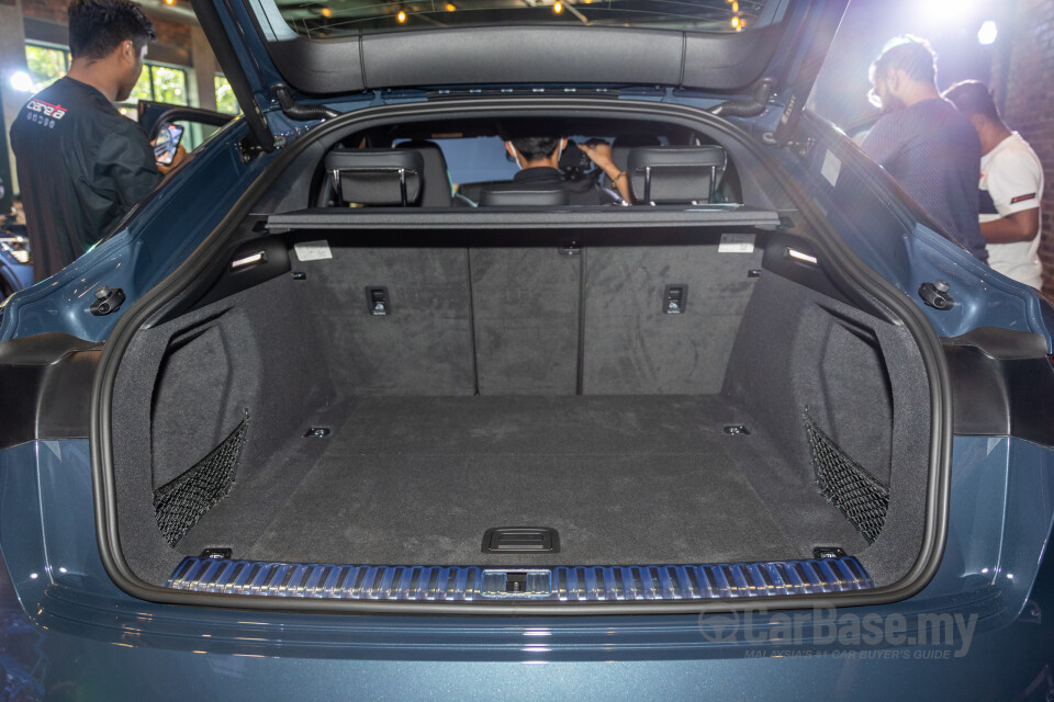 Audi SQ8 Sportback e-tron Mk1 (2024) Interior