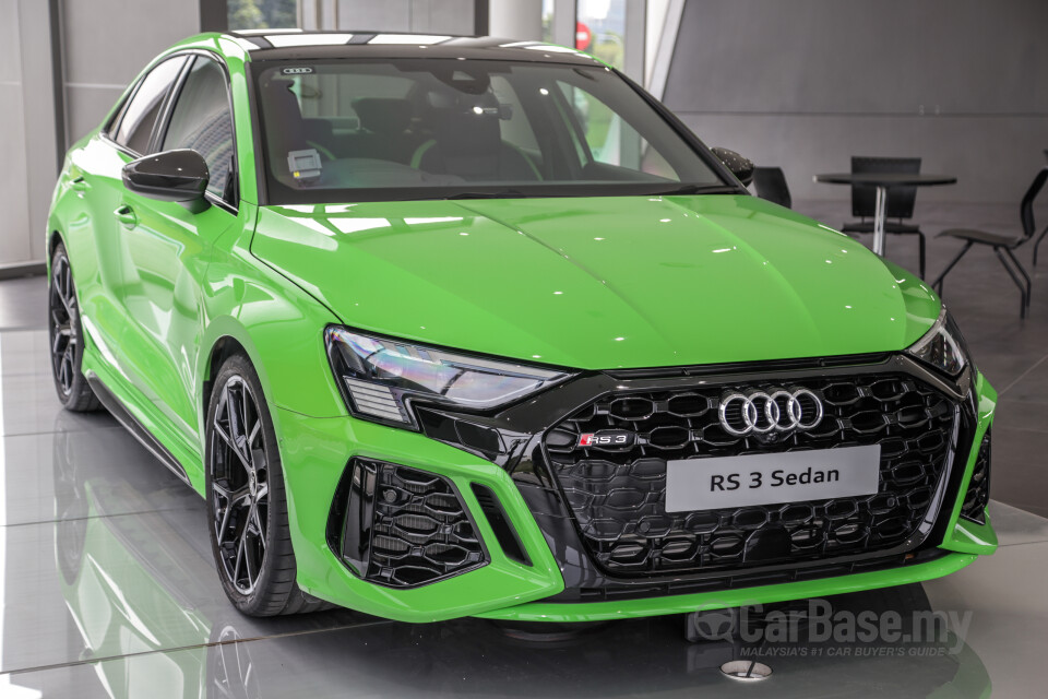 Audi RS3 Sedan 8Y (2023) Exterior