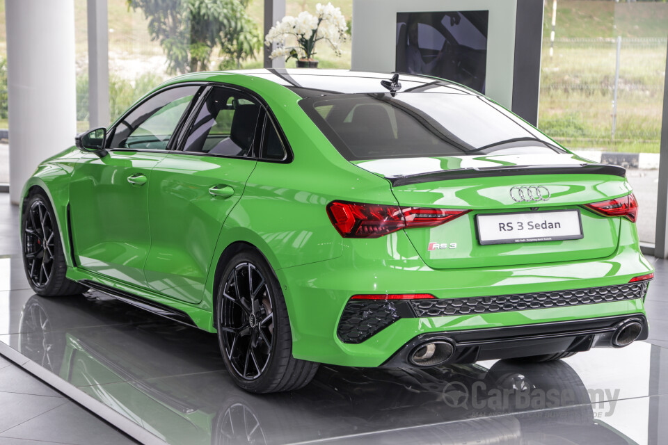 Audi RS3 Sedan 8Y (2023) Exterior