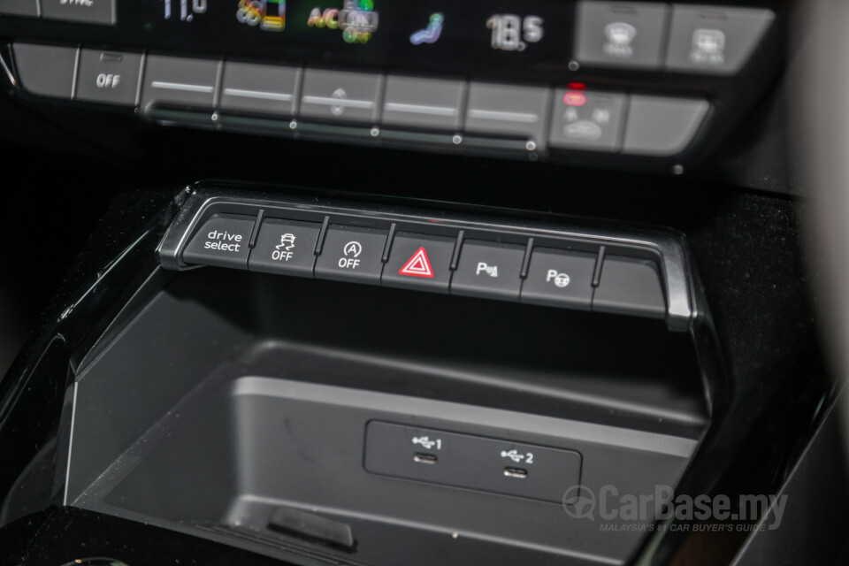 Audi RS3 Sedan 8Y (2023) Interior