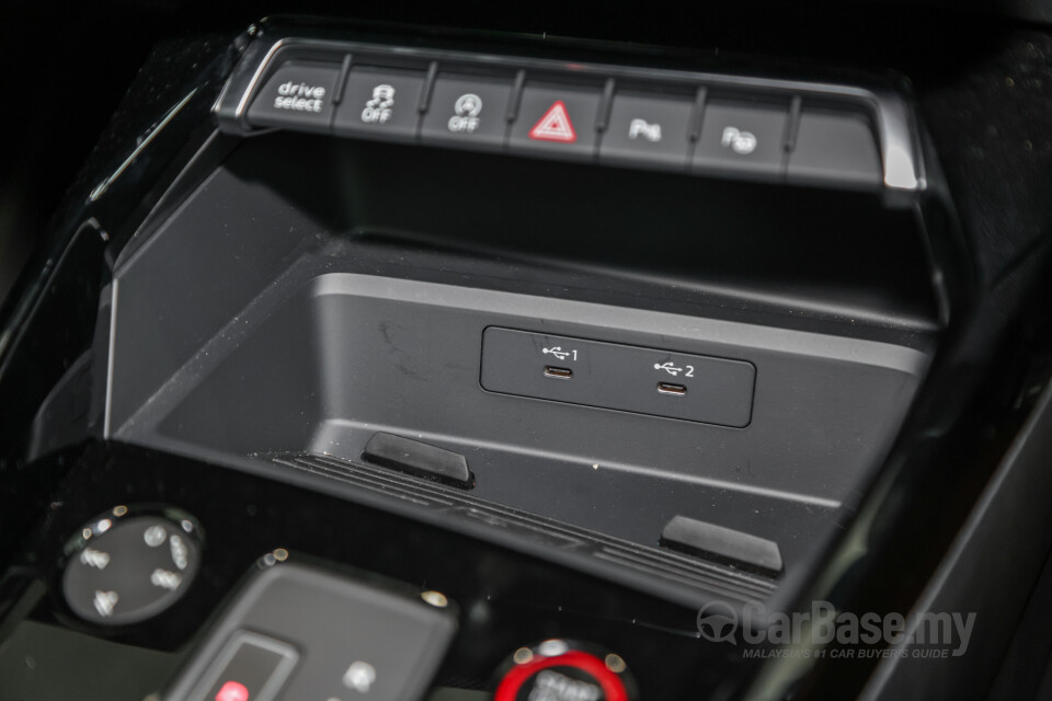 Audi RS3 Sedan 8Y (2023) Interior