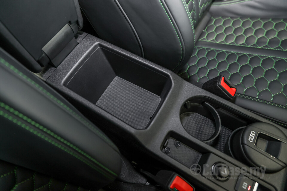 Audi RS3 Sedan 8Y (2023) Interior