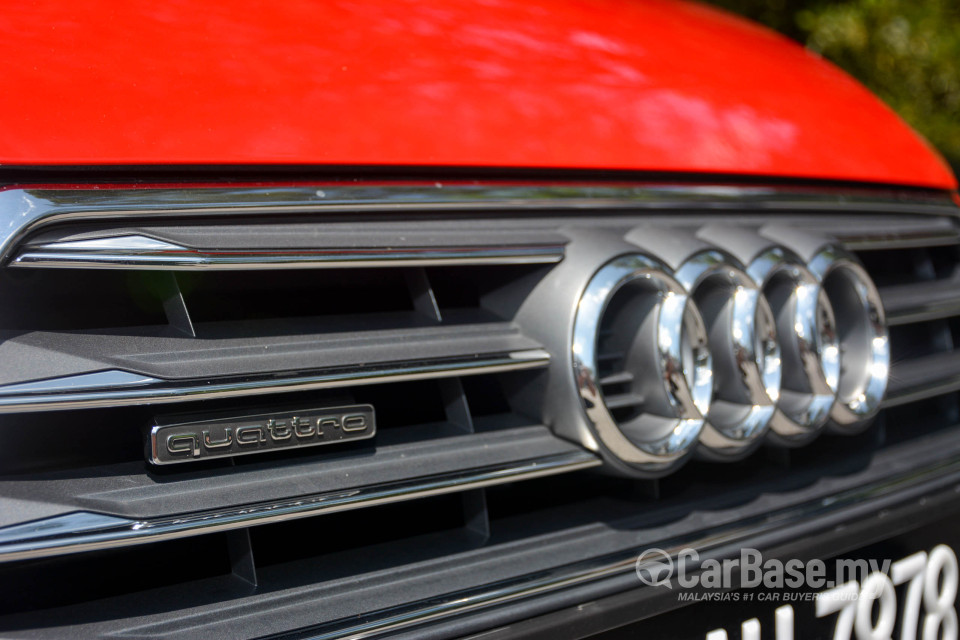 Audi A4 B9 (2016) Exterior