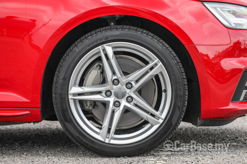 Audi A4 B9 (2016) Exterior