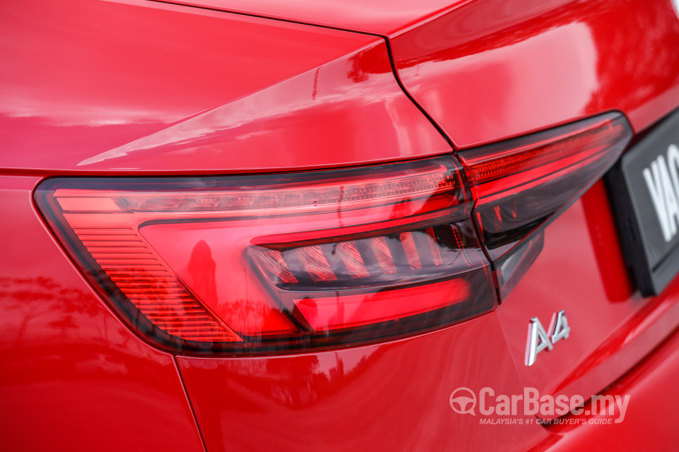 Audi A4 B9 (2016) Exterior