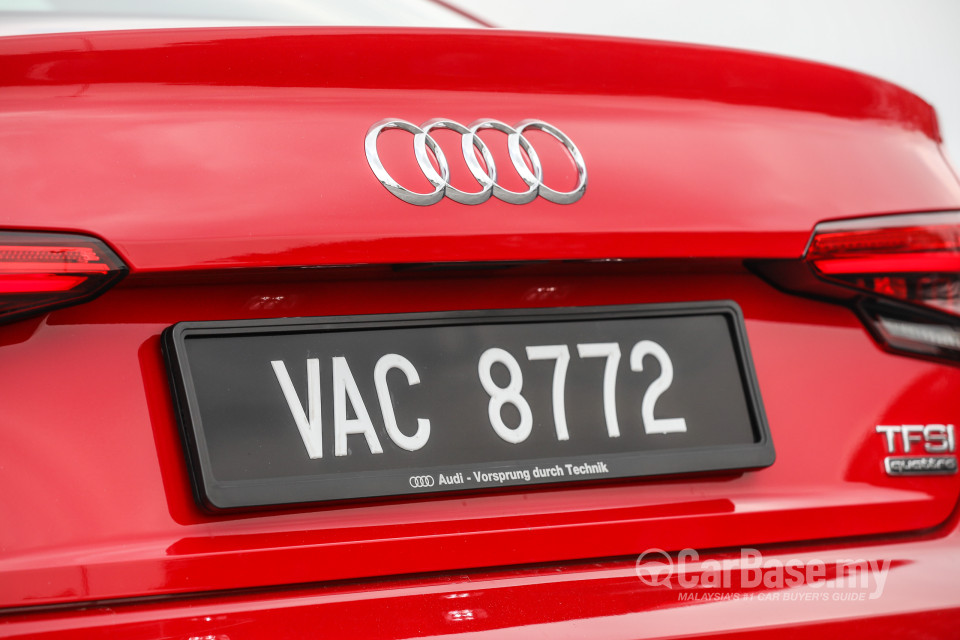 Audi A4 B9 (2016) Exterior
