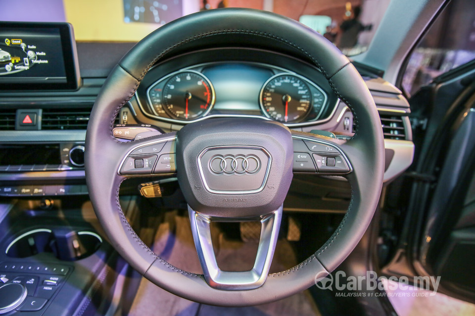 Audi A4 B9 (2016) Interior
