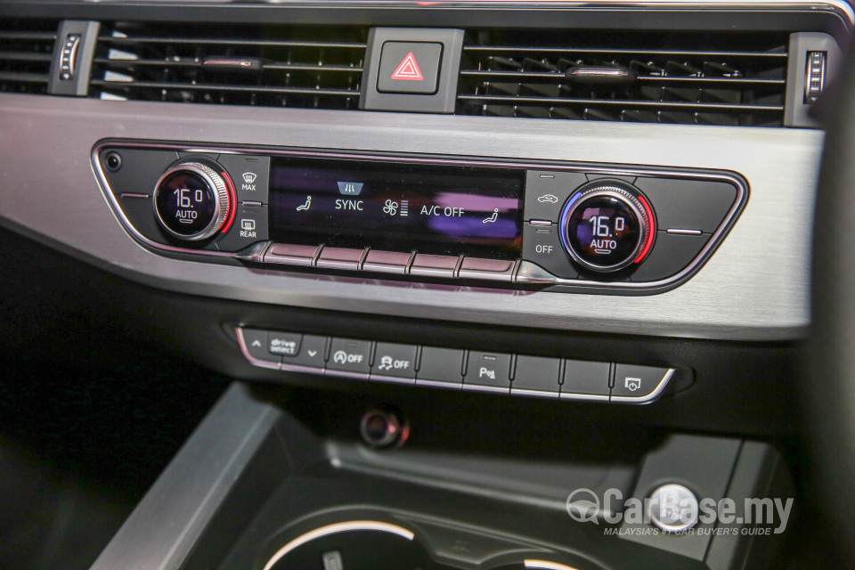 Audi A4 B9 (2016) Interior