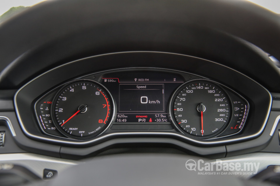 Audi A4 B9 (2016) Interior