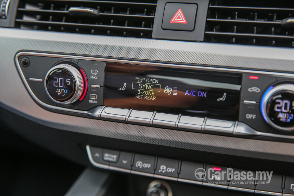 Audi A4 B9 (2016) Interior