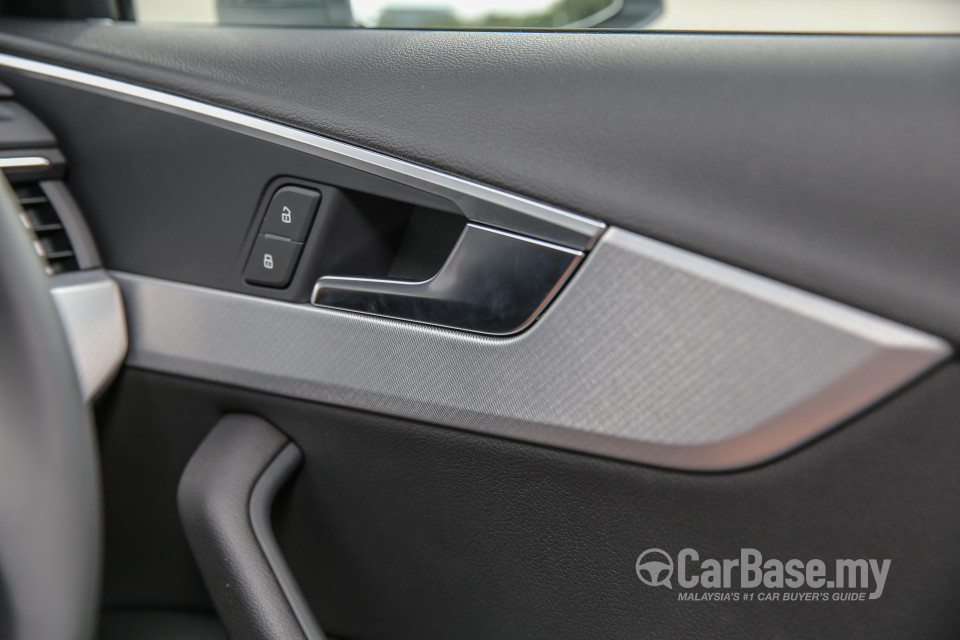 Audi A4 B9 (2016) Interior