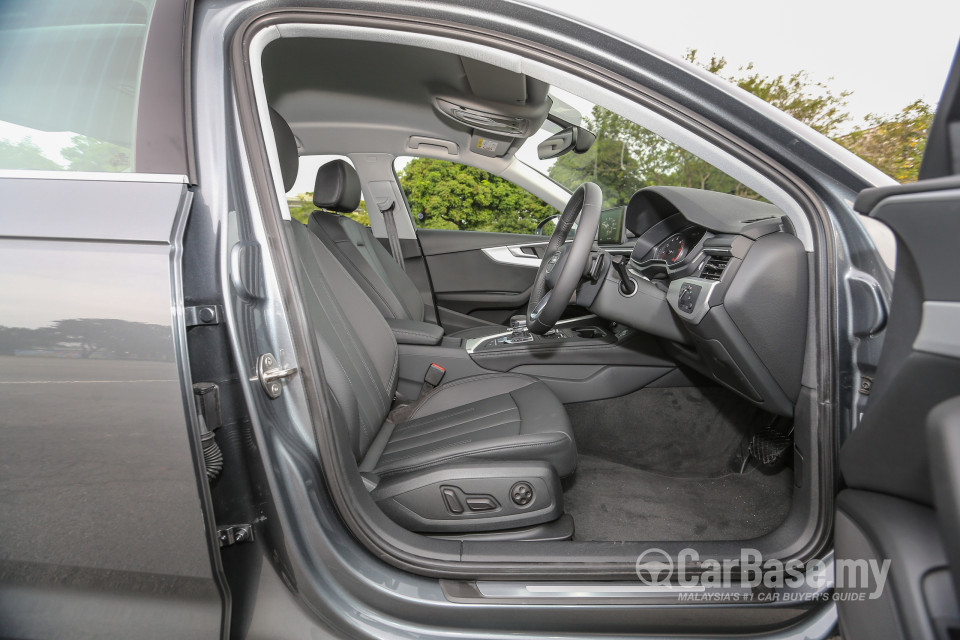 Audi A4 B9 (2016) Interior