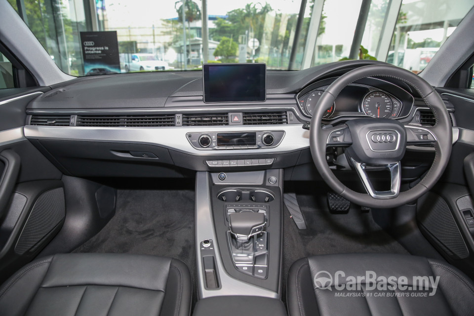 Audi A4 B9 (2016) Interior