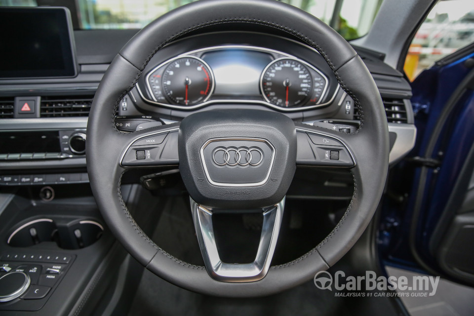 Audi A4 B9 (2016) Interior