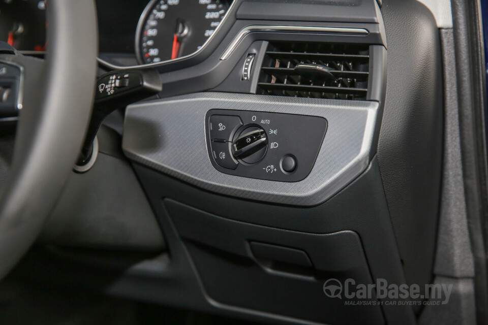 Volkswagen Vento Mk5 facelift (2016) Interior