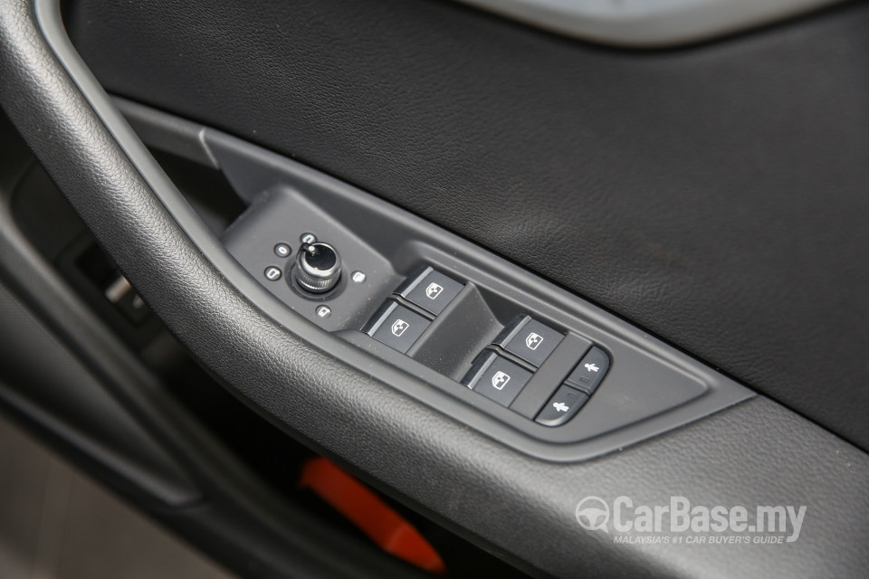 Audi A4 B9 (2016) Interior