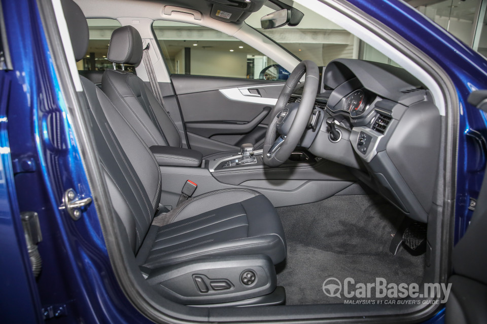 Audi A4 B9 (2016) Interior