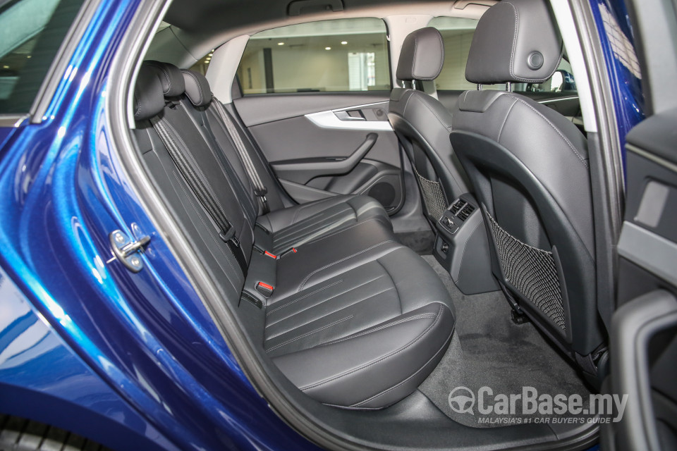 Audi A4 B9 (2016) Interior