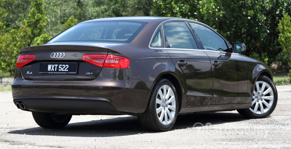 Audi A4 B8 Facelift (2012) Exterior