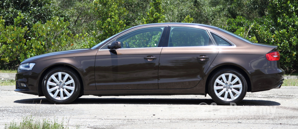 Audi A4 B8 Facelift (2012) Exterior