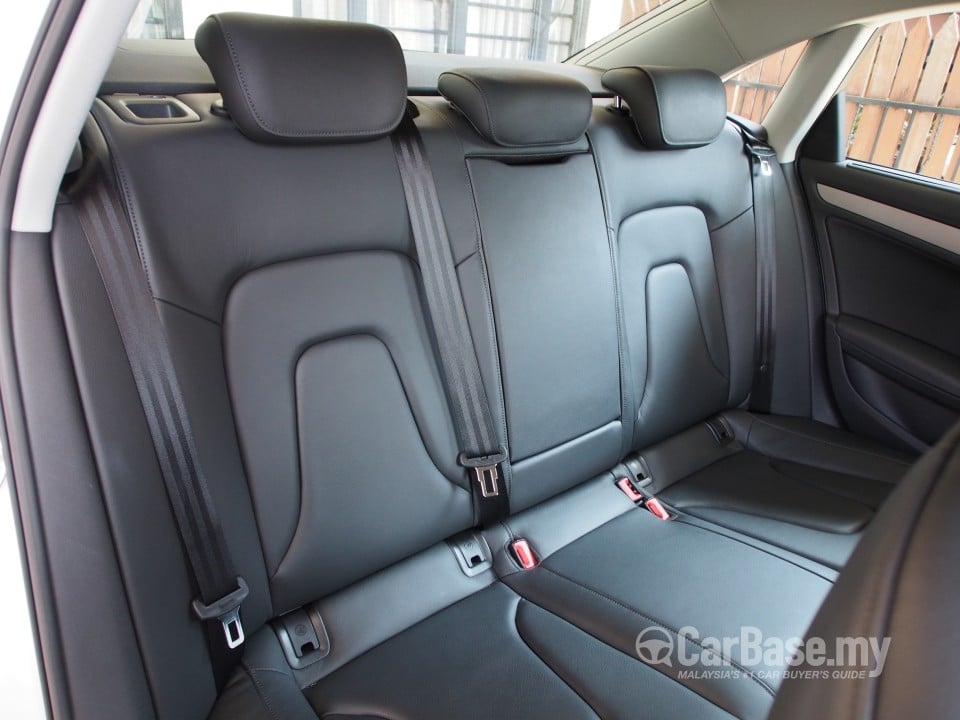 Audi A4 B8 Facelift (2012) Interior