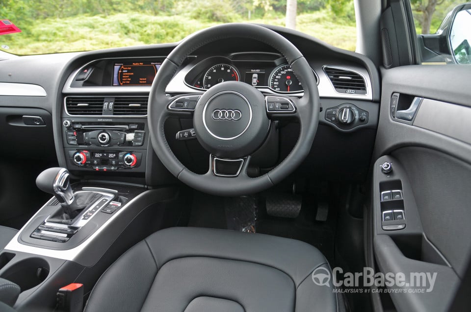 Audi A4 B8 Facelift (2012) Interior
