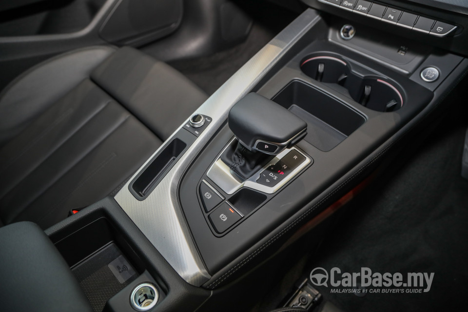 Audi A4 B9 Facelift (2021) Interior