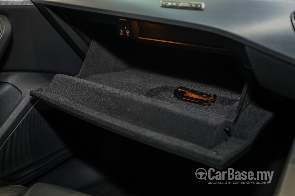 Audi A4 B9 Facelift (2021) Interior