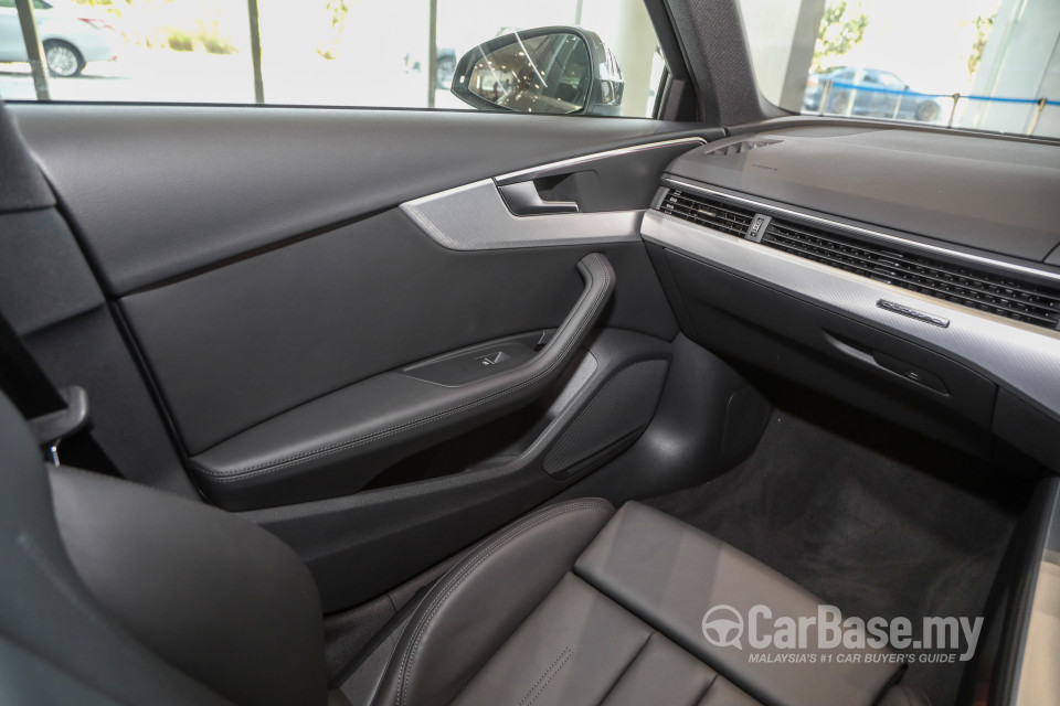 Audi A4 B9 Facelift (2021) Interior