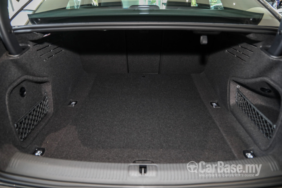 Audi A4 B9 Facelift (2021) Interior
