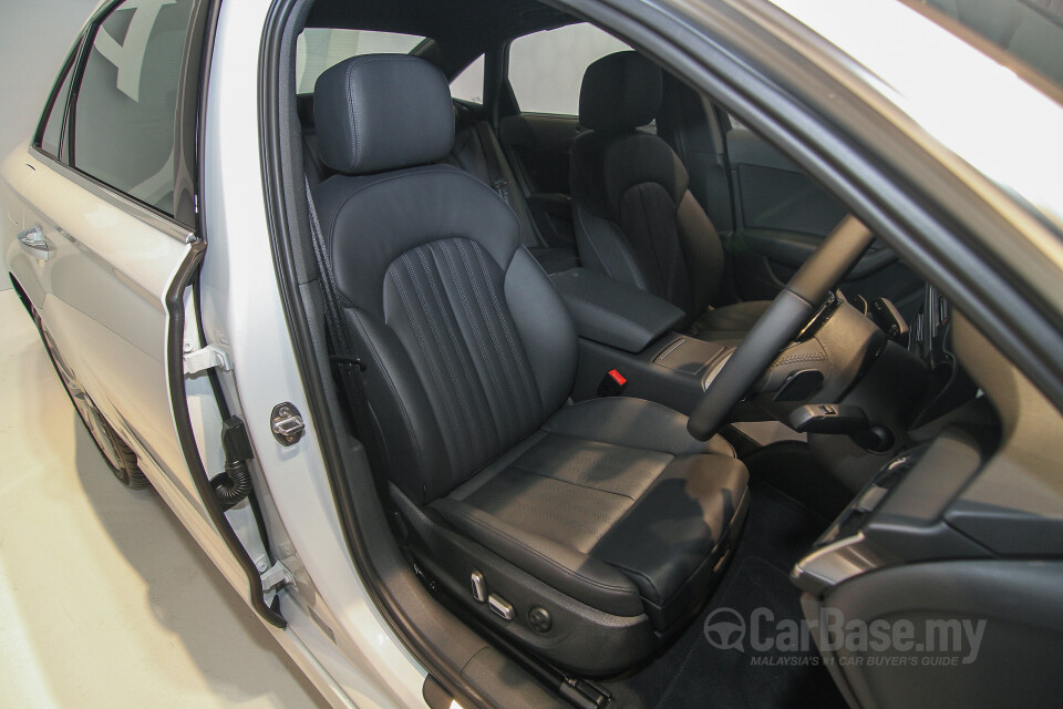 Nissan Navara D23 (2015) Interior