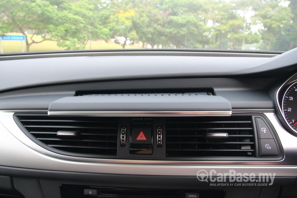 Audi A6 4G Facelift (2015) Interior