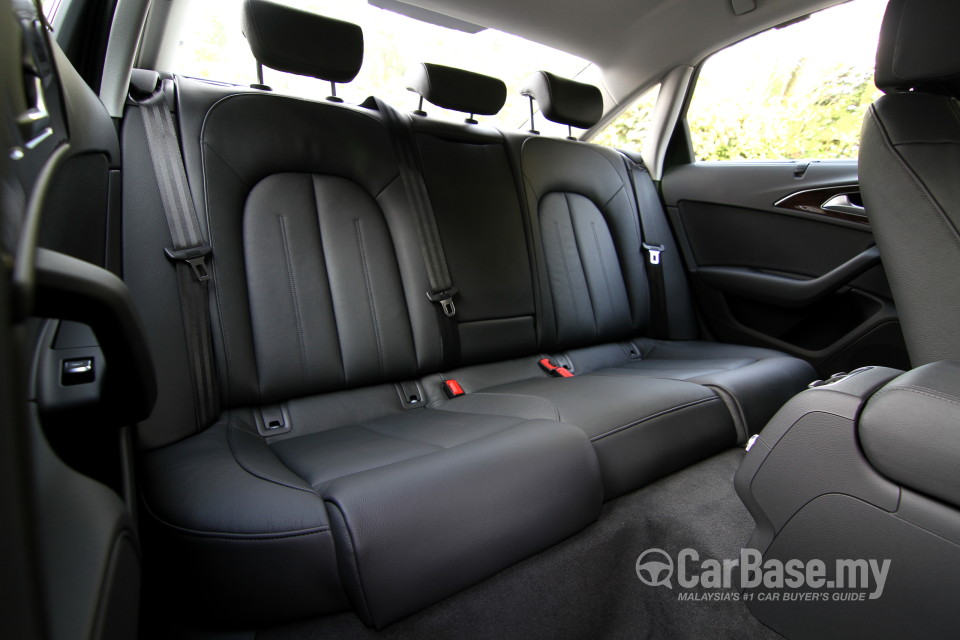 Audi A6 4G (2013) Interior