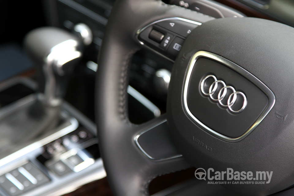 Audi A6 4G (2013) Interior