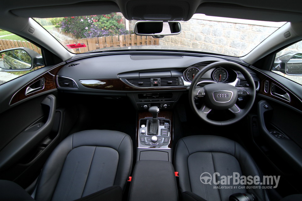 Audi A6 4G (2013) Interior