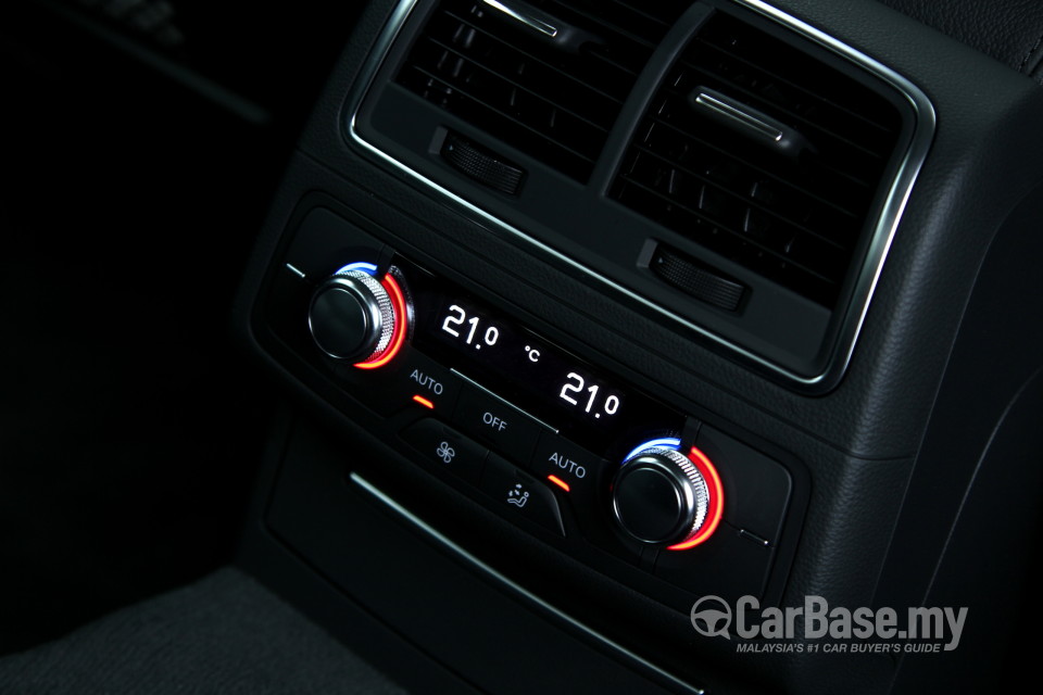 Audi A6 4G (2013) Interior