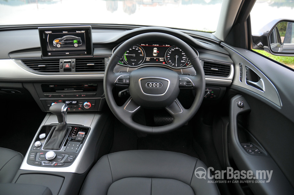 Audi A6 4G (2013) Interior