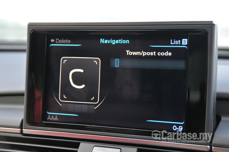Audi A6 4G (2013) Interior