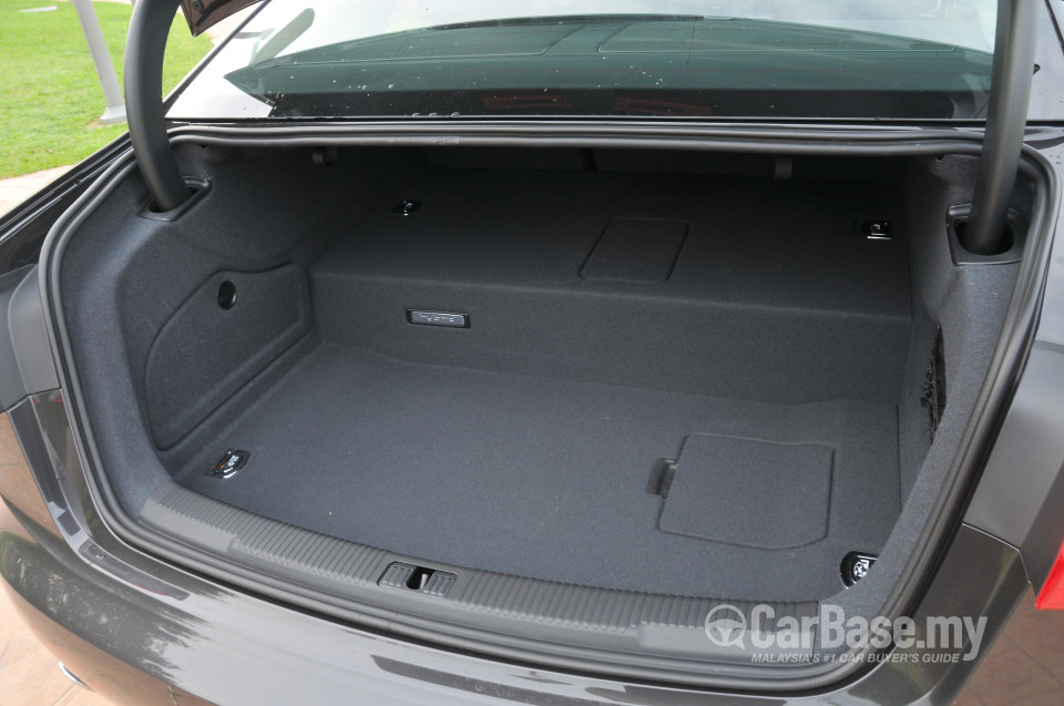 Audi A6 4G (2013) Interior