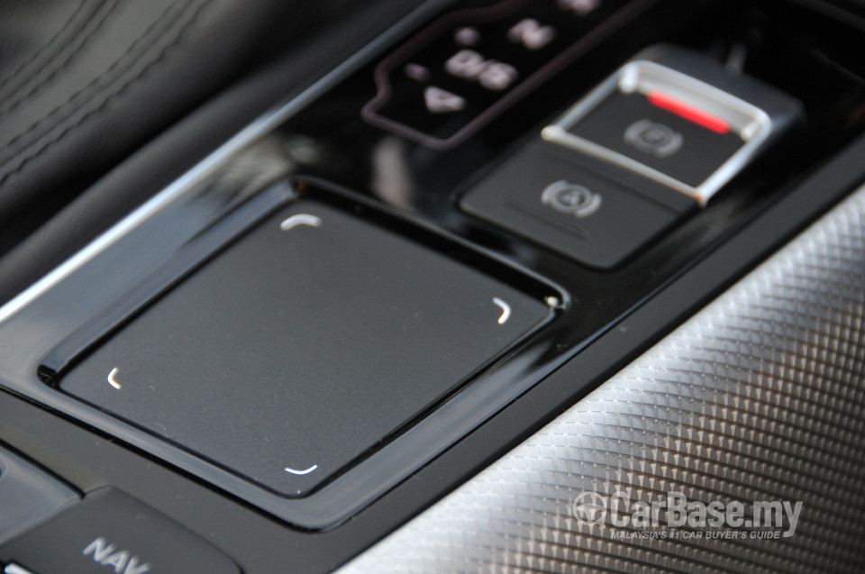 Audi A6 4G (2013) Interior