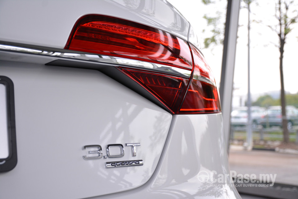 Audi A8 D4 Facelift (2014) Exterior