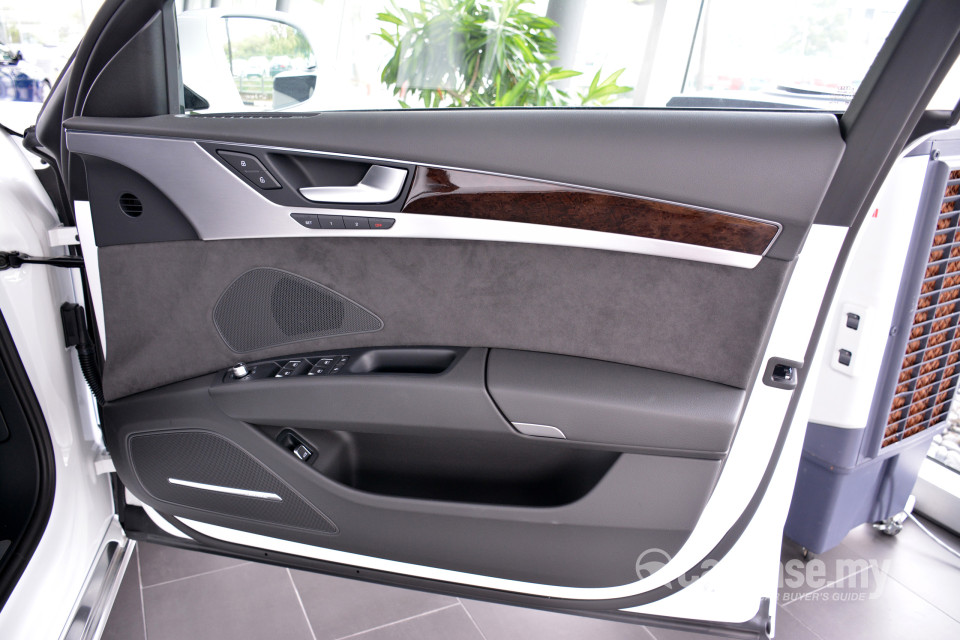 Audi A8 D4 Facelift (2014) Interior
